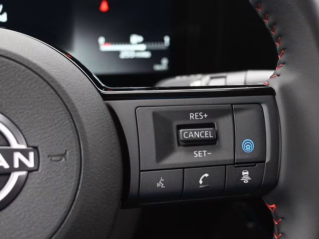 2026 Gun Metallic/Scarlet Ember Tintcoat Nissan Kicks SR FWD SUV