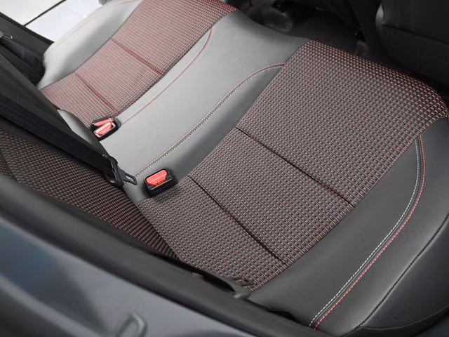 2026 Gun Metallic/Scarlet Ember Tintcoat Nissan Kicks SR FWD SUV