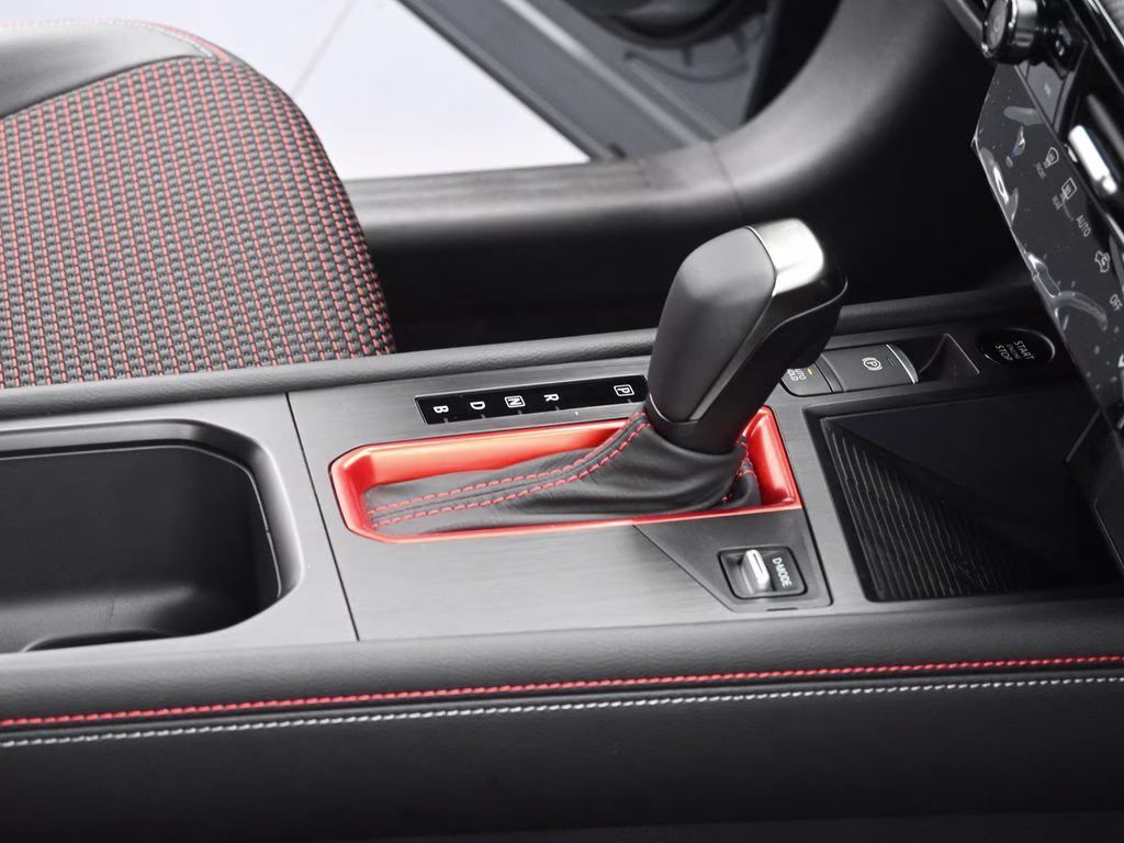 2026 Gun Metallic/Scarlet Ember Tintcoat Nissan Kicks SR FWD SUV