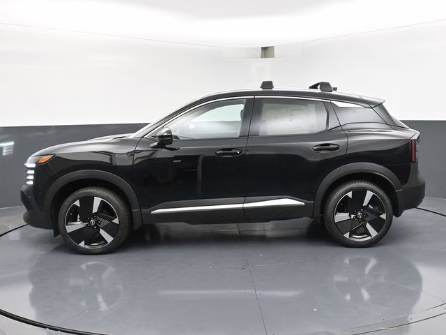 2026 Super Black Nissan Kicks SR FWD SUV