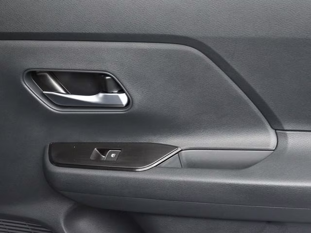 2026 Super Black Nissan Kicks SR FWD SUV