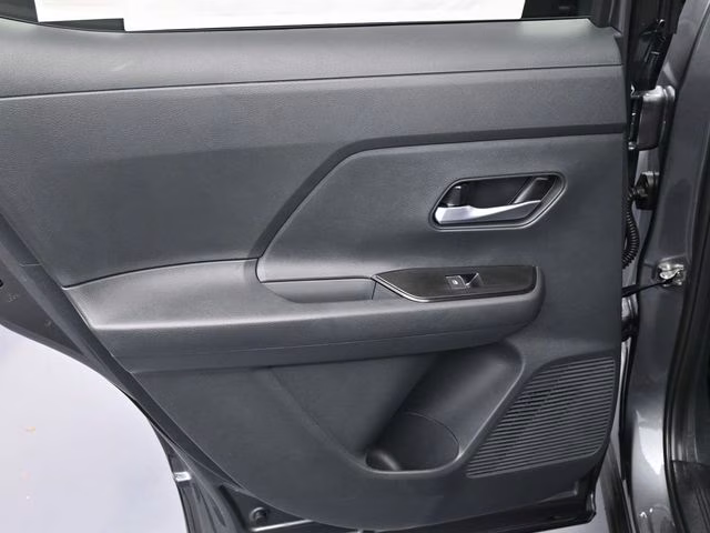 2026 Gun Metallic Nissan Kicks SR FWD SUV