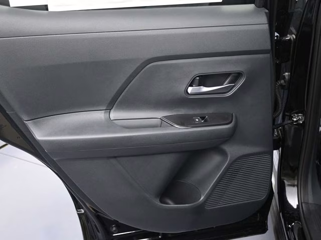 2026 Super Black Nissan Kicks SR FWD SUV