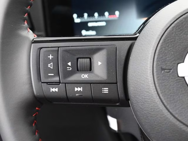 2026 Super Black Nissan Kicks SR AWD SUV