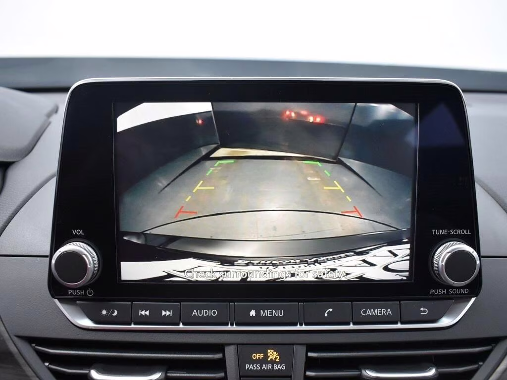 2025 Super Black Clearcoat Nissan Altima 2.5 SV FWD Sedan