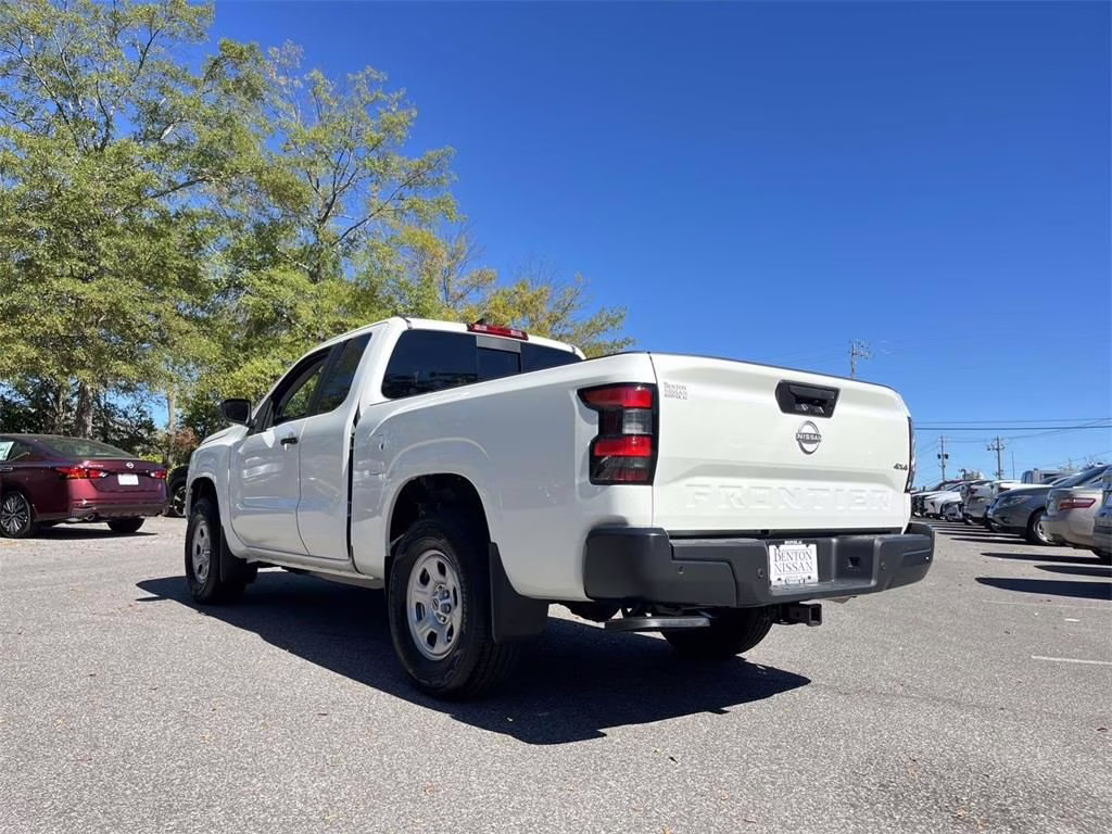 2026 Glacier White Nissan Frontier S 4X4 Truck