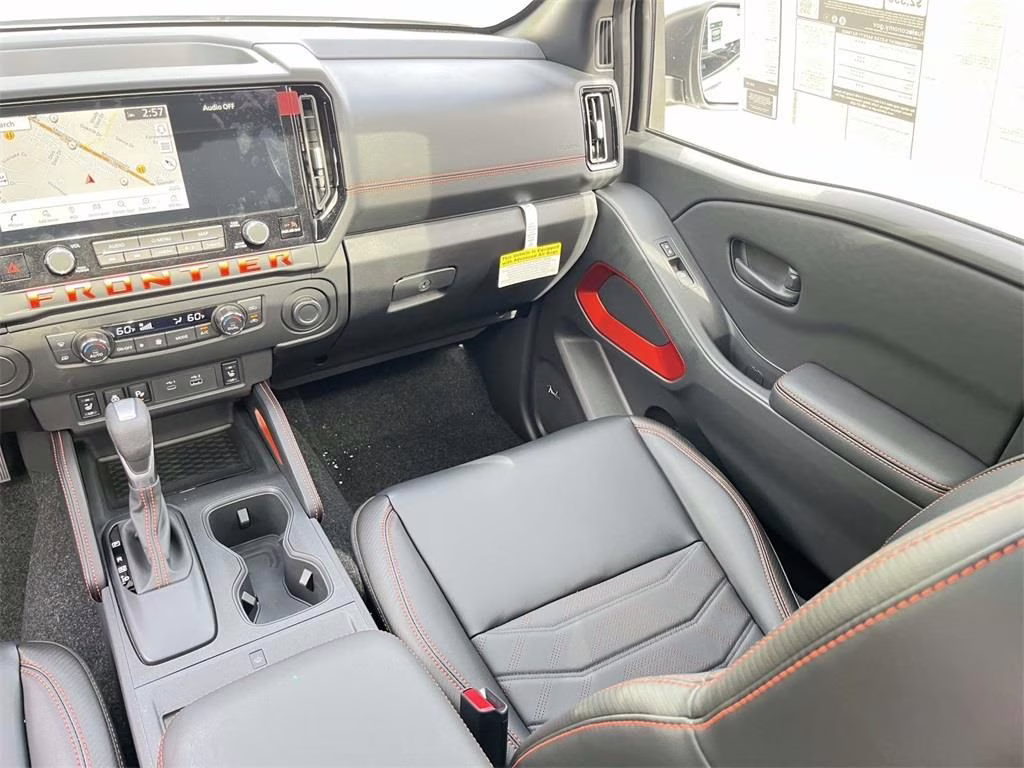 2026 Glacier White Nissan Frontier PRO-X RWD Truck