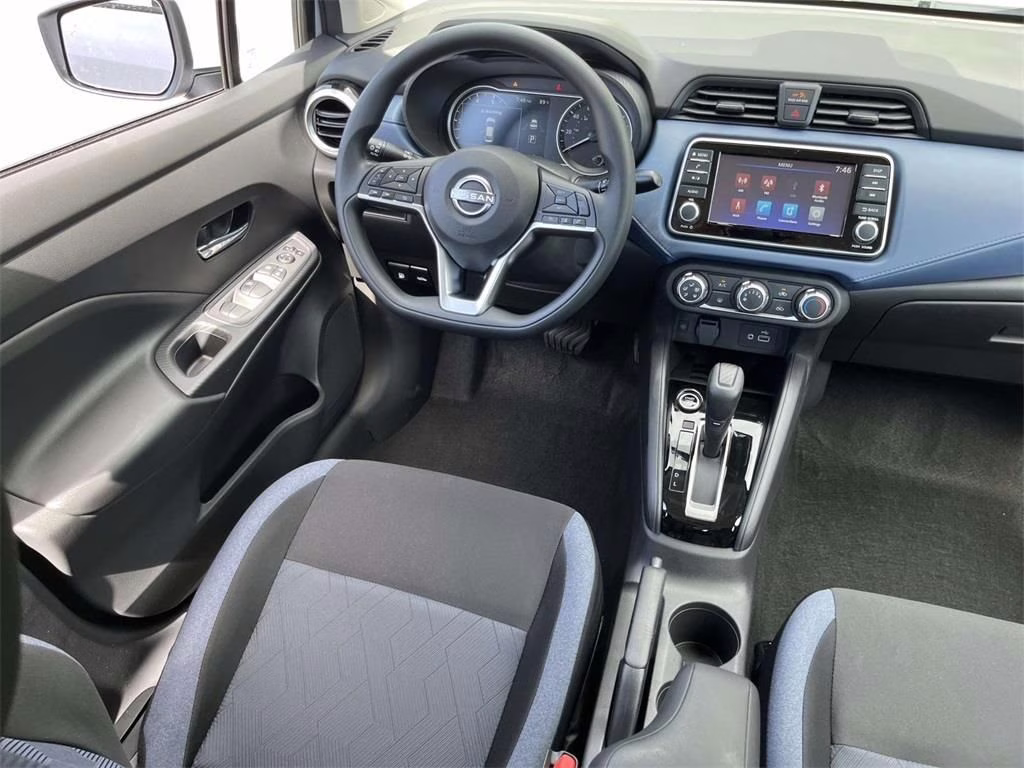 2025 Gray Sky Pearl Nissan Versa 1.6 SV FWD Sedan