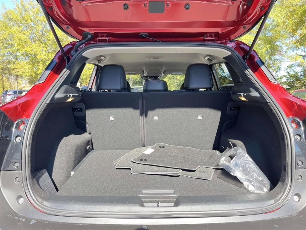 2026 Scarlet Ember Tintcoat Nissan Kicks SR FWD SUV