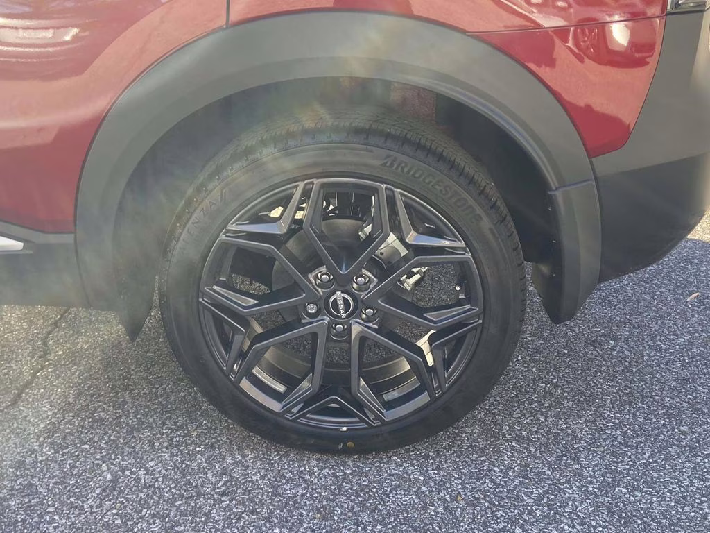 2026 Scarlet Ember Tintcoat Nissan Kicks SR FWD SUV