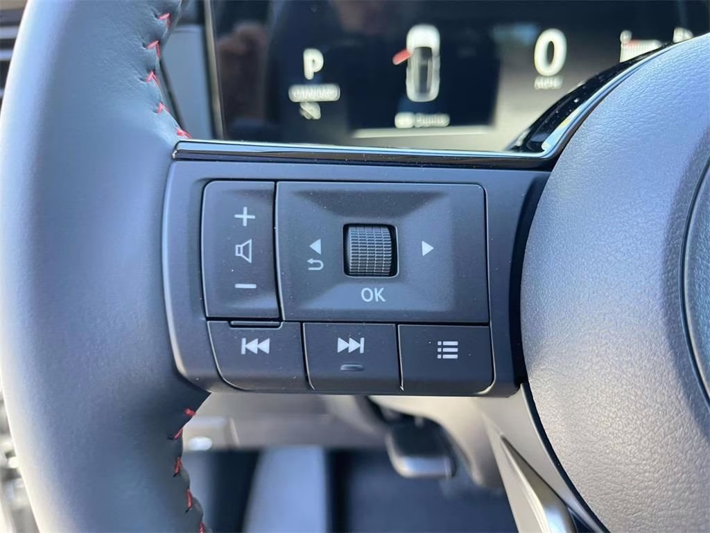 2026 Gun Metallic Nissan Kicks SR FWD SUV