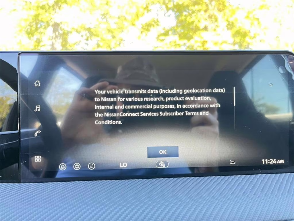 2026 Gun Metallic Nissan Kicks SR FWD SUV