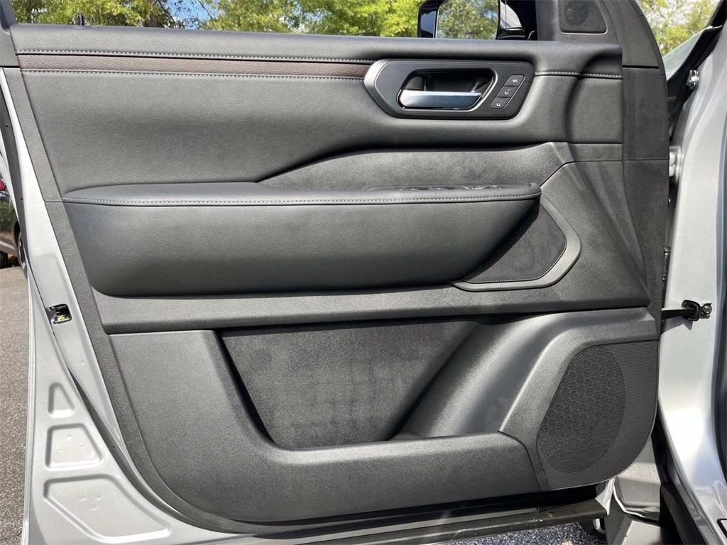 2026 Brilliant Silver Metallic Nissan Armada SL RWD SUV