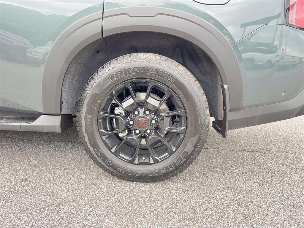 2025 Alpine Metallic Nissan Armada PRO-4X 4X4 SUV