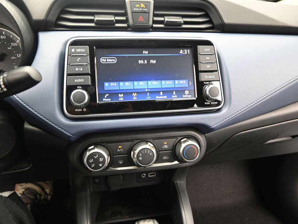 2025 Gray Sky Pearl Nissan Versa 1.6 SV FWD Sedan