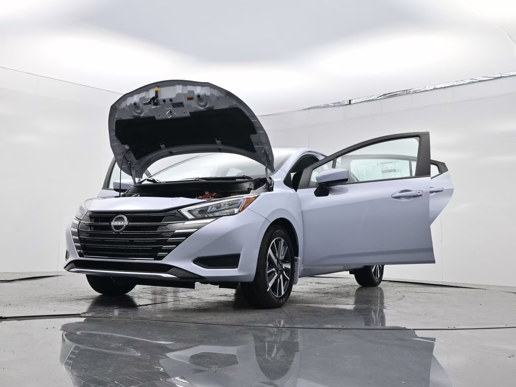 2025 Gray Sky Pearl Nissan Versa 1.6 SV FWD Sedan