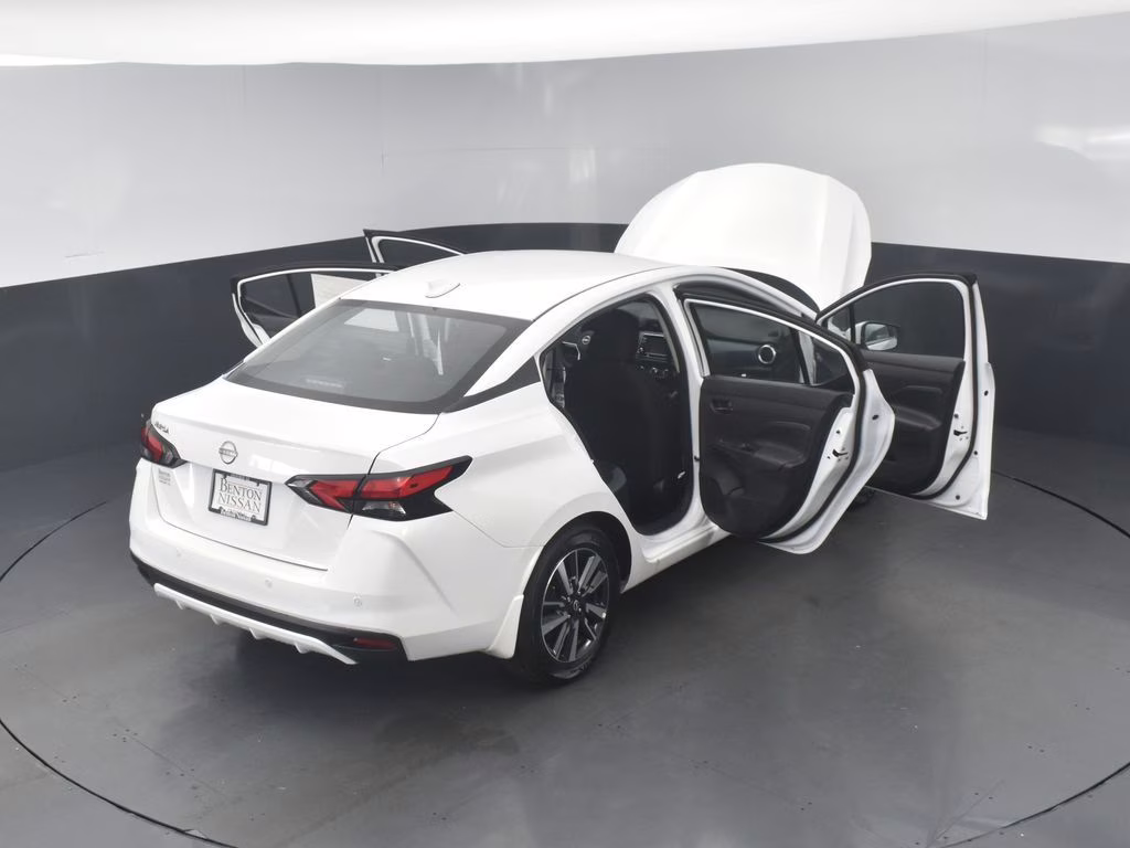 2025 Aspen White Tricoat Nissan Versa 1.6 SV FWD Sedan
