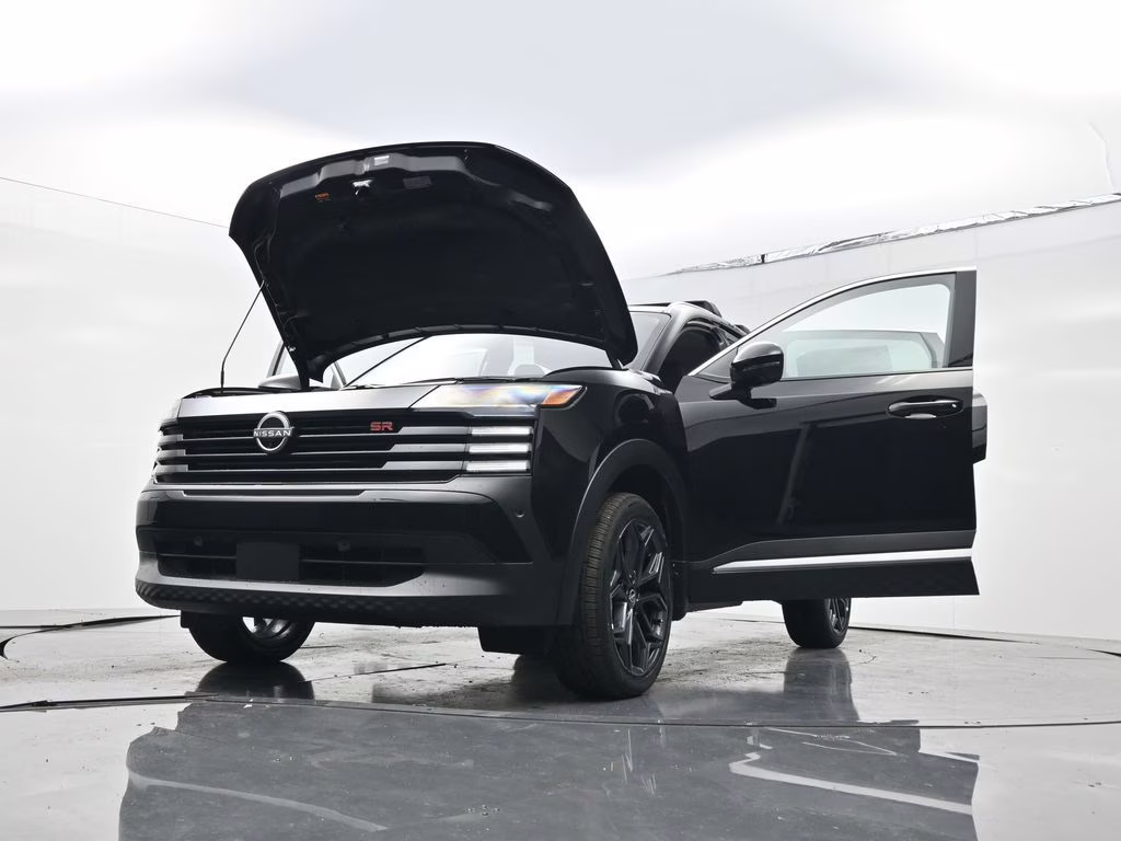 2026 Super Black Nissan Kicks SR FWD SUV