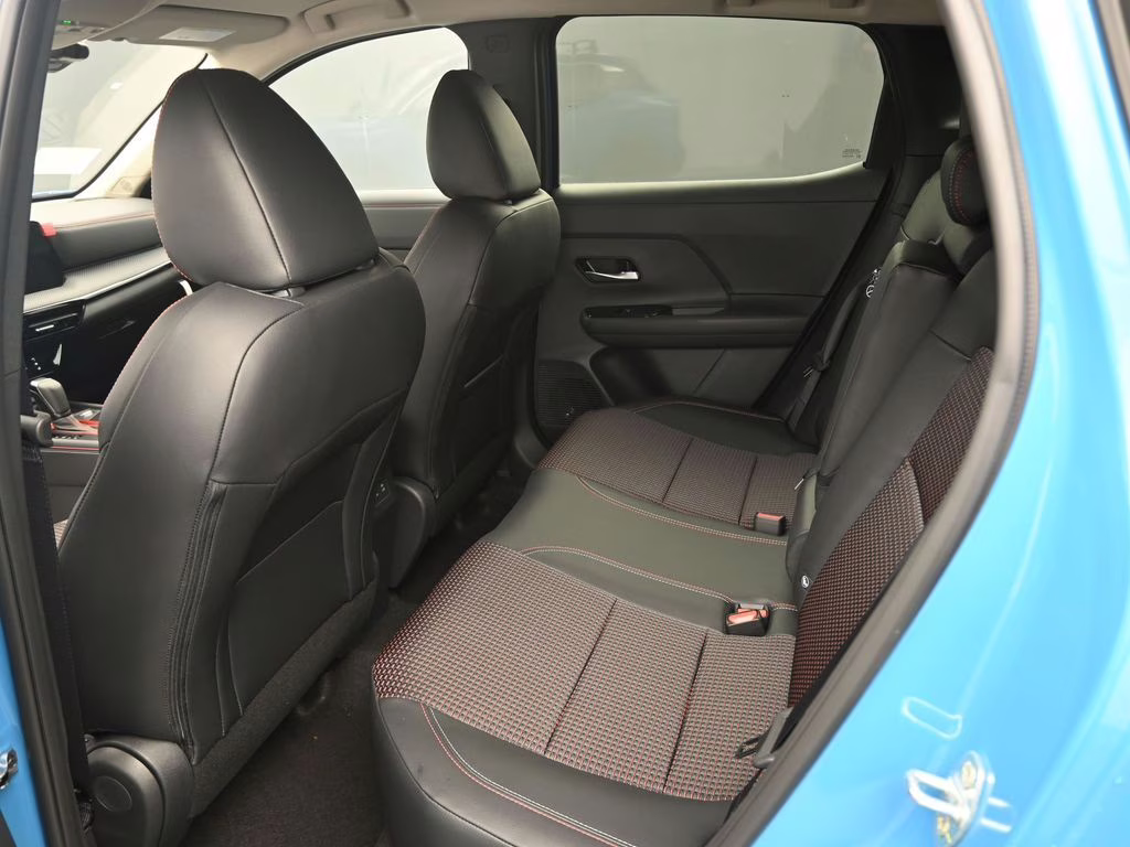 2026 Arctic Ice Blue/Black Nissan Kicks SR FWD SUV