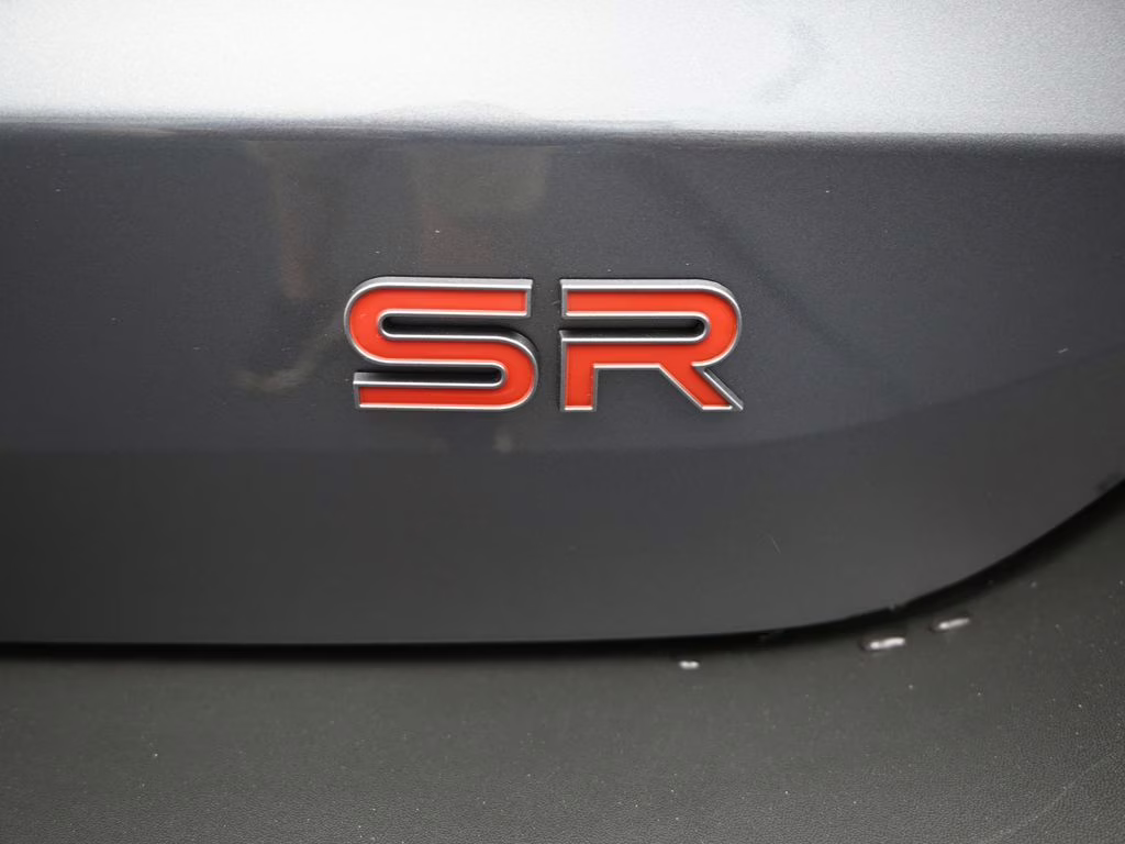 2026 Gun Metallic/Super Black Nissan Kicks SR FWD SUV