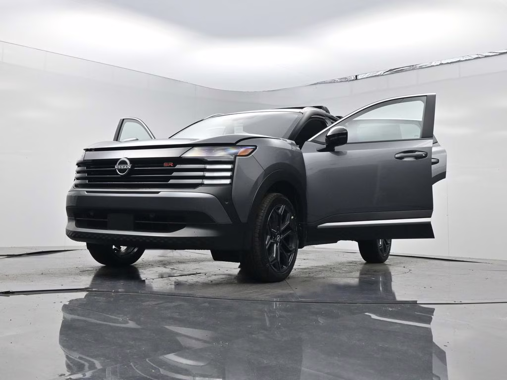 2026 Gun Metallic/Super Black Nissan Kicks SR FWD SUV