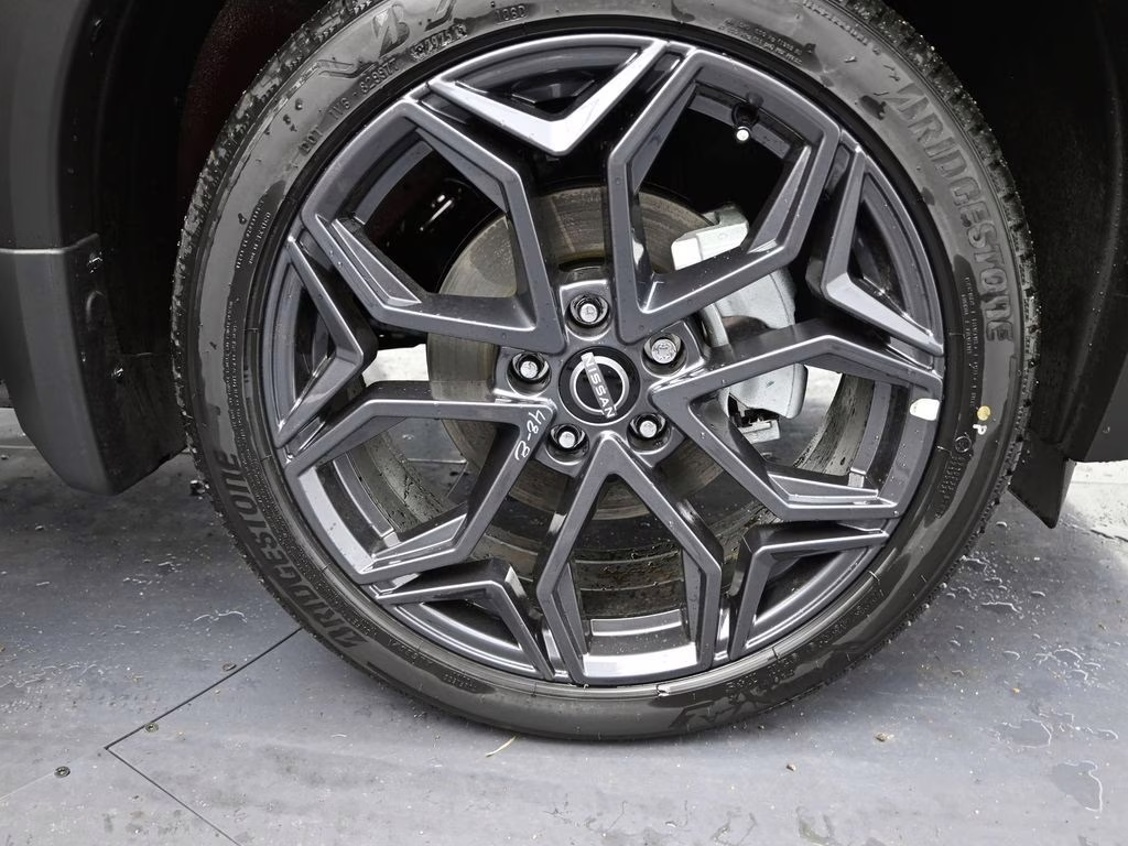 2026 Scarlet Ember Tintcoat Nissan Kicks SR FWD SUV