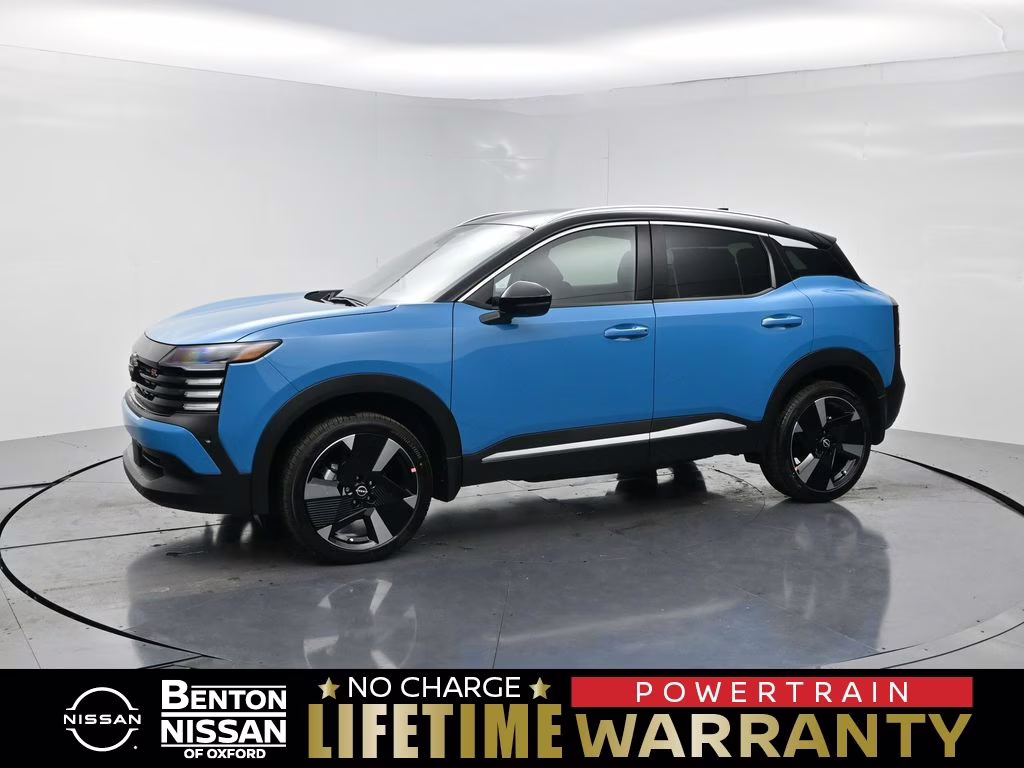 2026 Arctic Ice Blue/Black Nissan Kicks SR FWD SUV