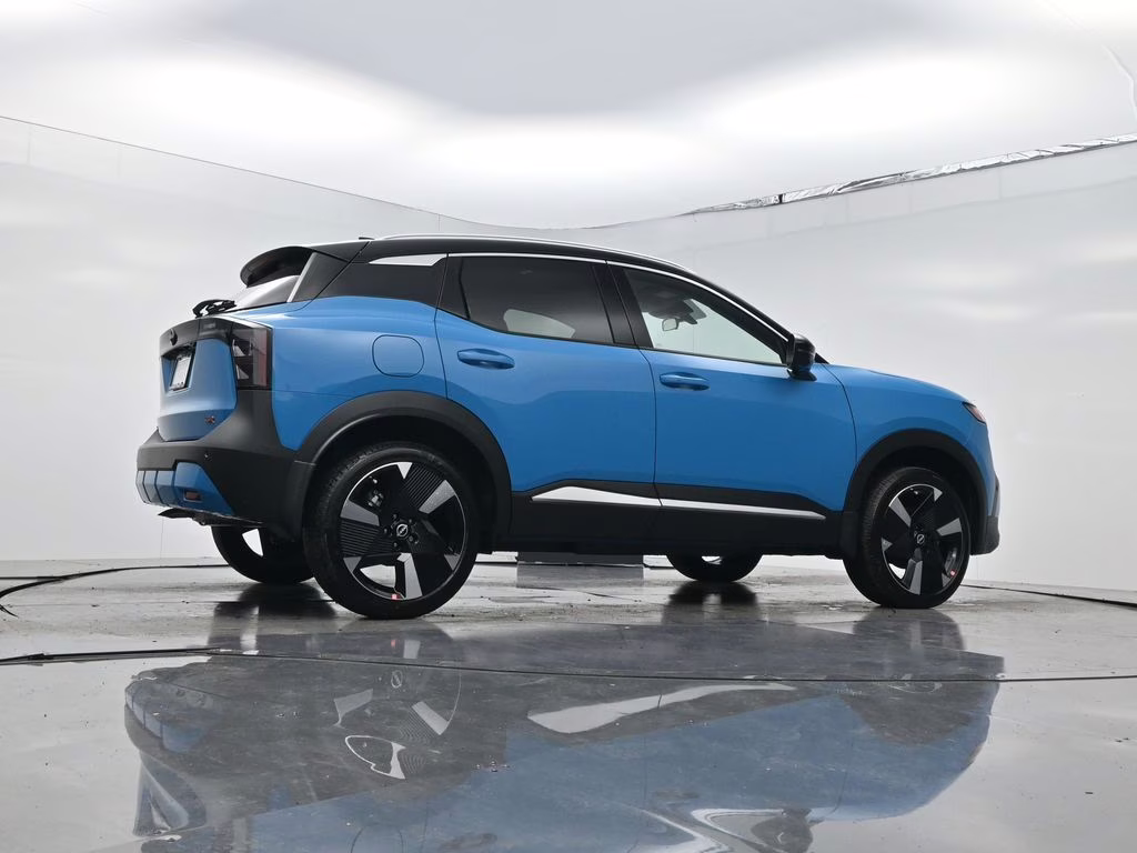 2026 Arctic Ice Blue/Black Nissan Kicks SR FWD SUV