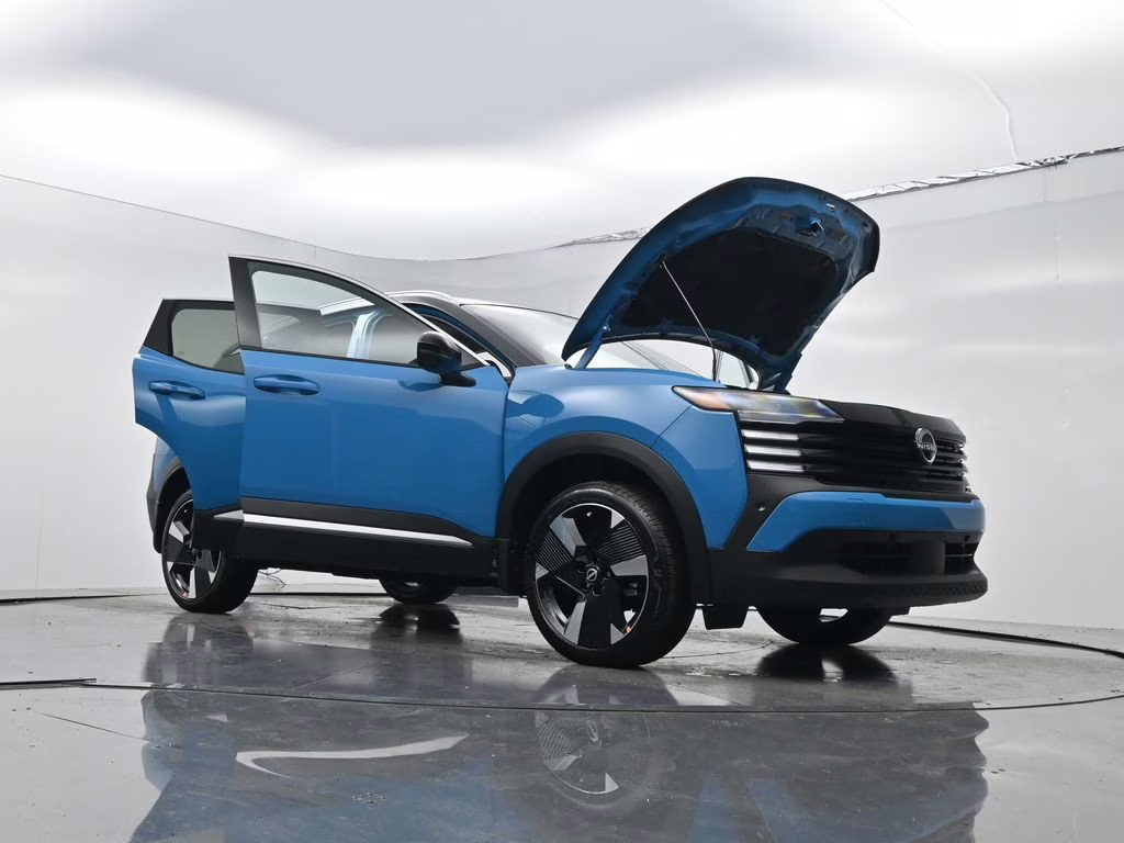 2026 Arctic Ice Blue/Black Nissan Kicks SR FWD SUV
