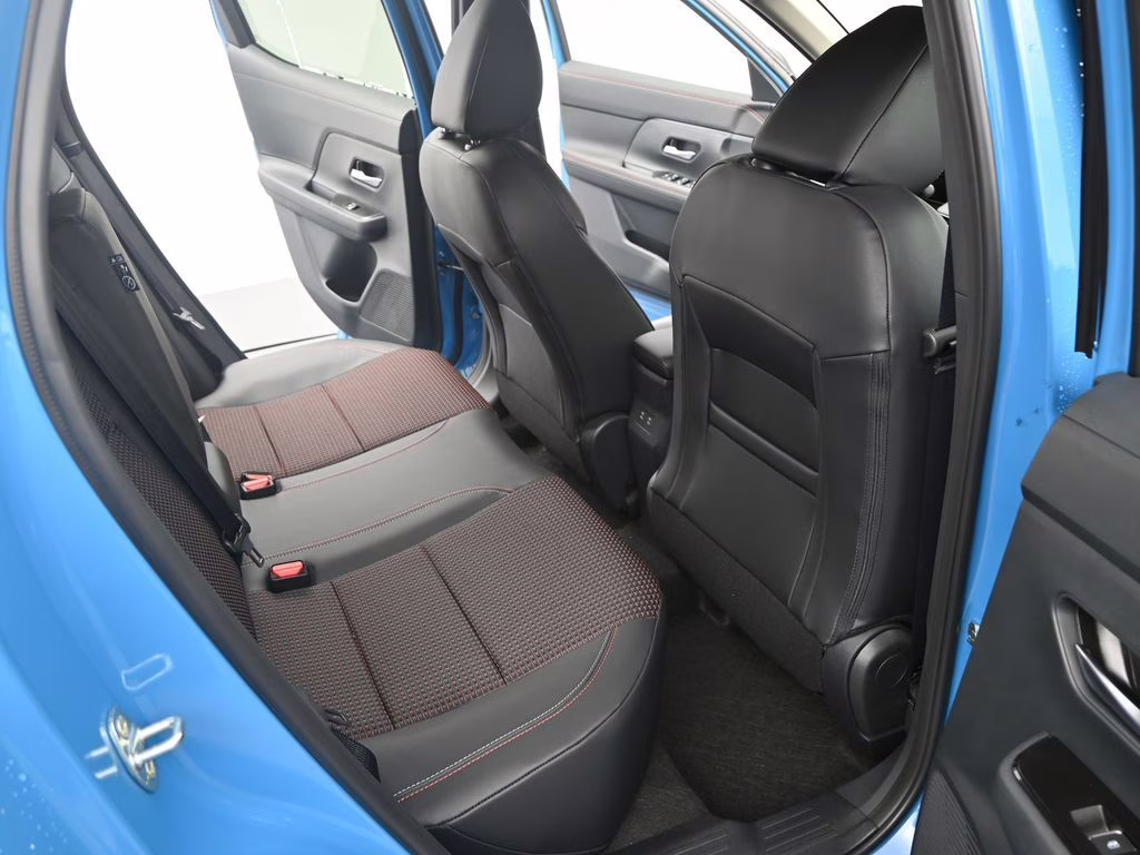 2026 Arctic Ice Blue/Black Nissan Kicks SR FWD SUV