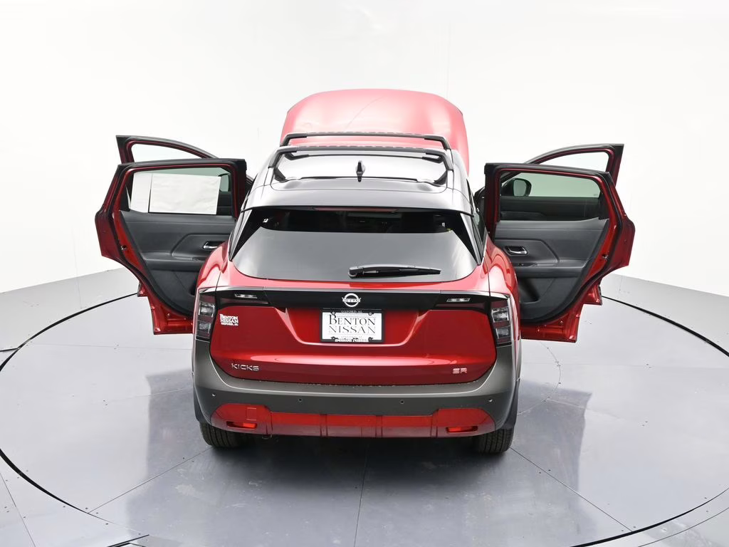 2026 Scarlet Ember/Super Black Nissan Kicks SR FWD SUV