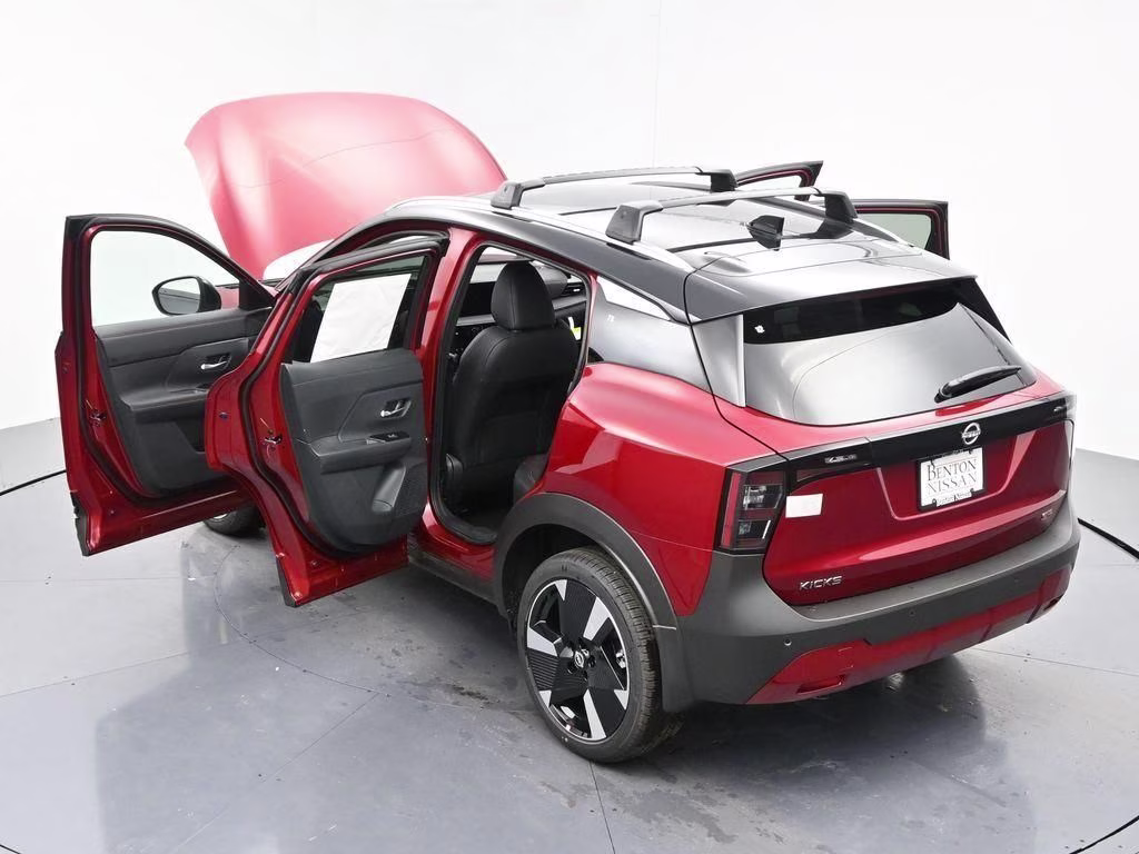 2026 Scarlet Ember/Super Black Nissan Kicks SR FWD SUV