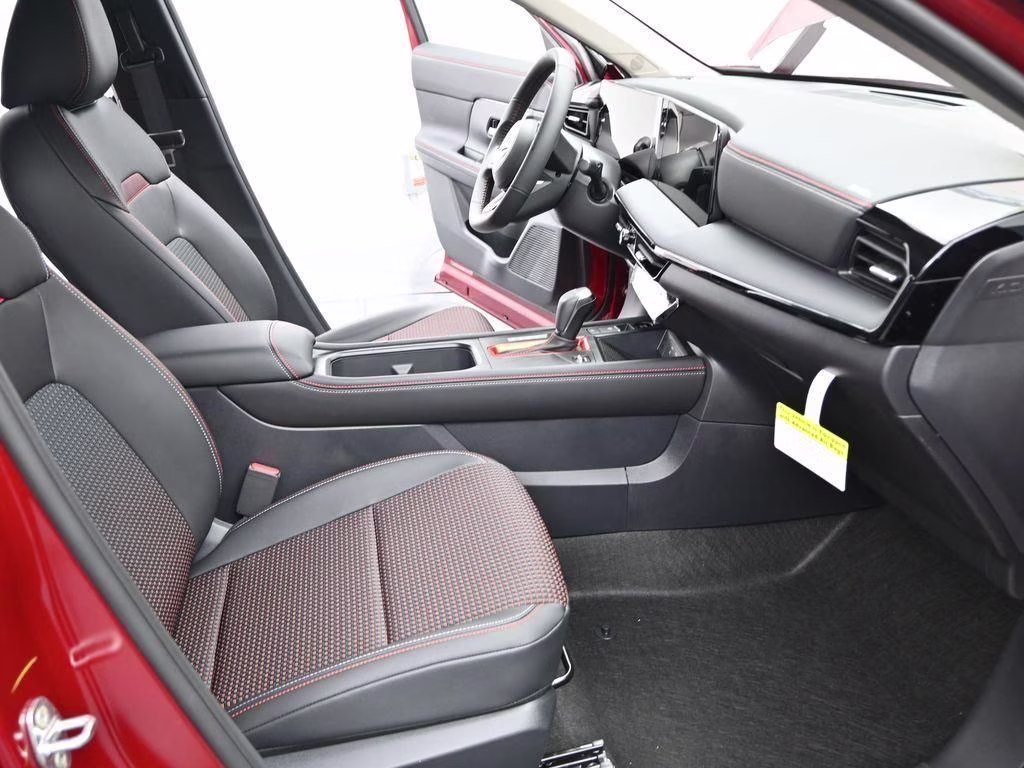 2026 Scarlet Ember/Super Black Nissan Kicks SR FWD SUV