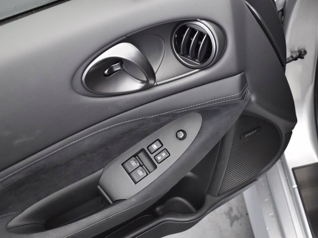 2025 Brilliant Silver/Super Black Nissan Z Performance RWD Coupe