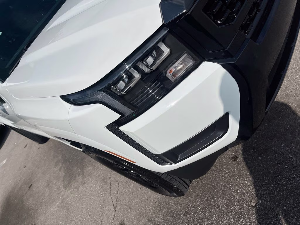 2026 Glacier White Nissan Frontier SV RWD Truck