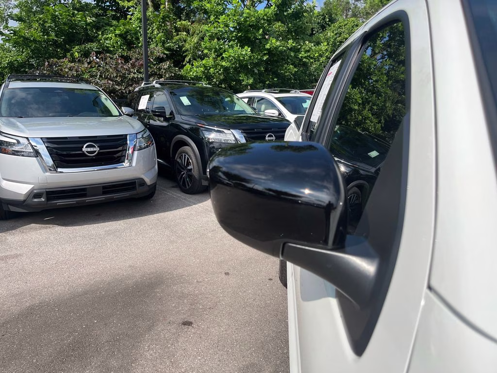 2026 Glacier White Nissan Frontier SV RWD Truck