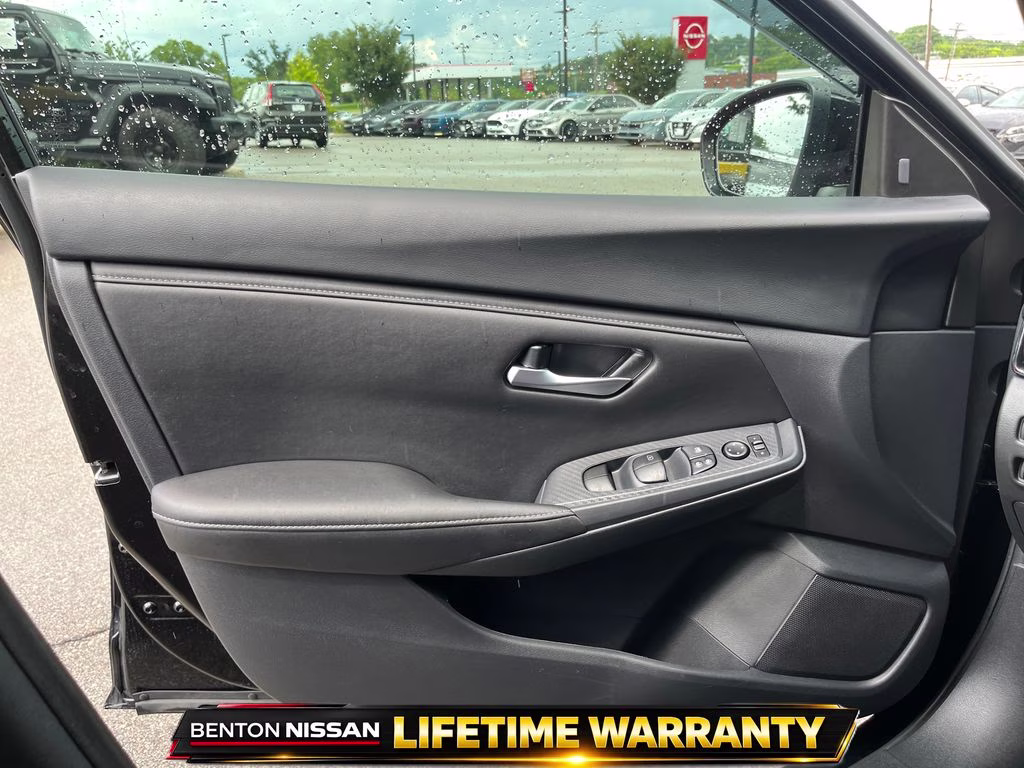 2025 Super Black Nissan Sentra SV FWD Sedan