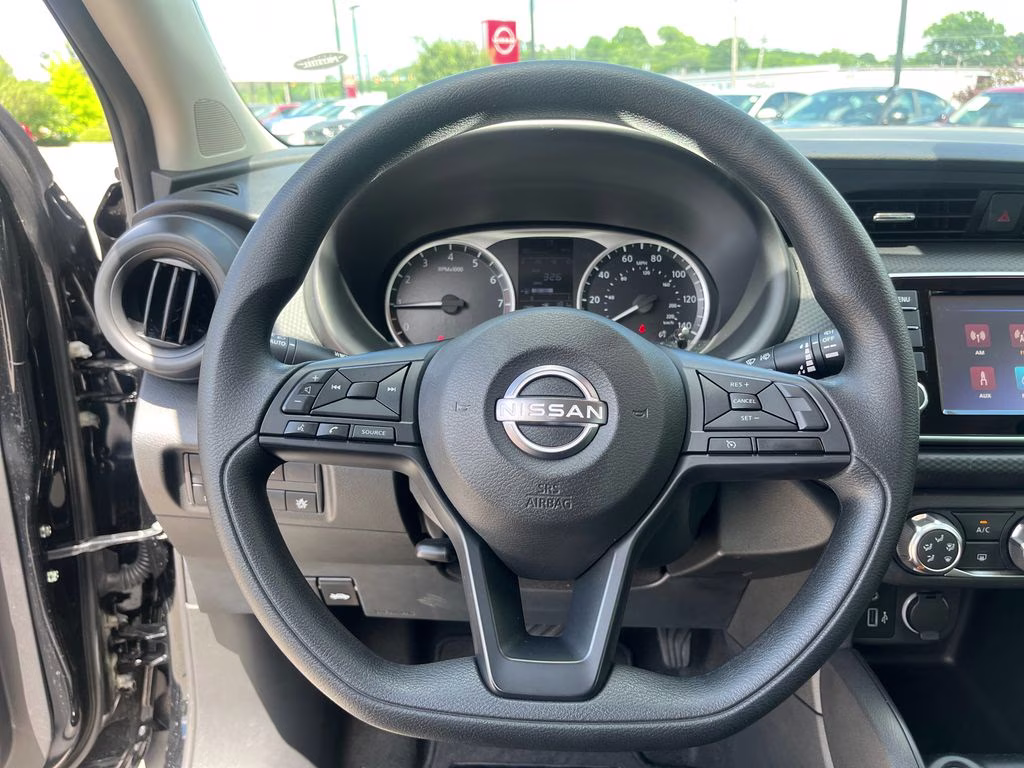 2025 Super Black Nissan Kicks Play S FWD SUV