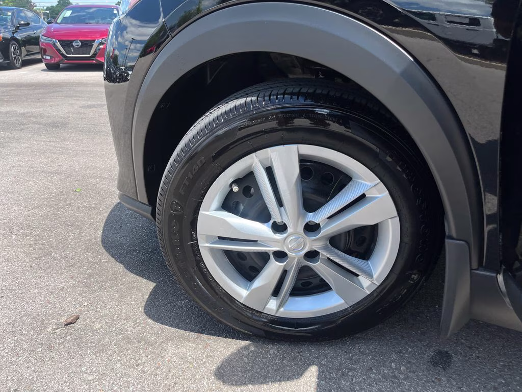 2025 Super Black Nissan Kicks Play S FWD SUV