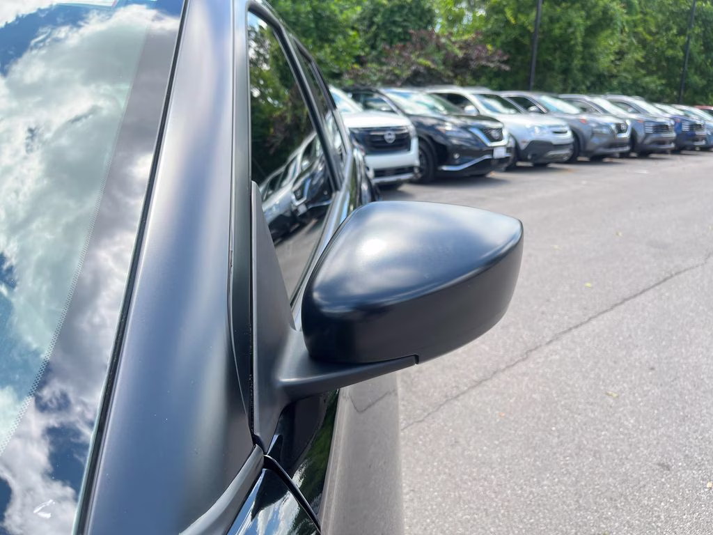 2025 Super Black Nissan Kicks Play S FWD SUV