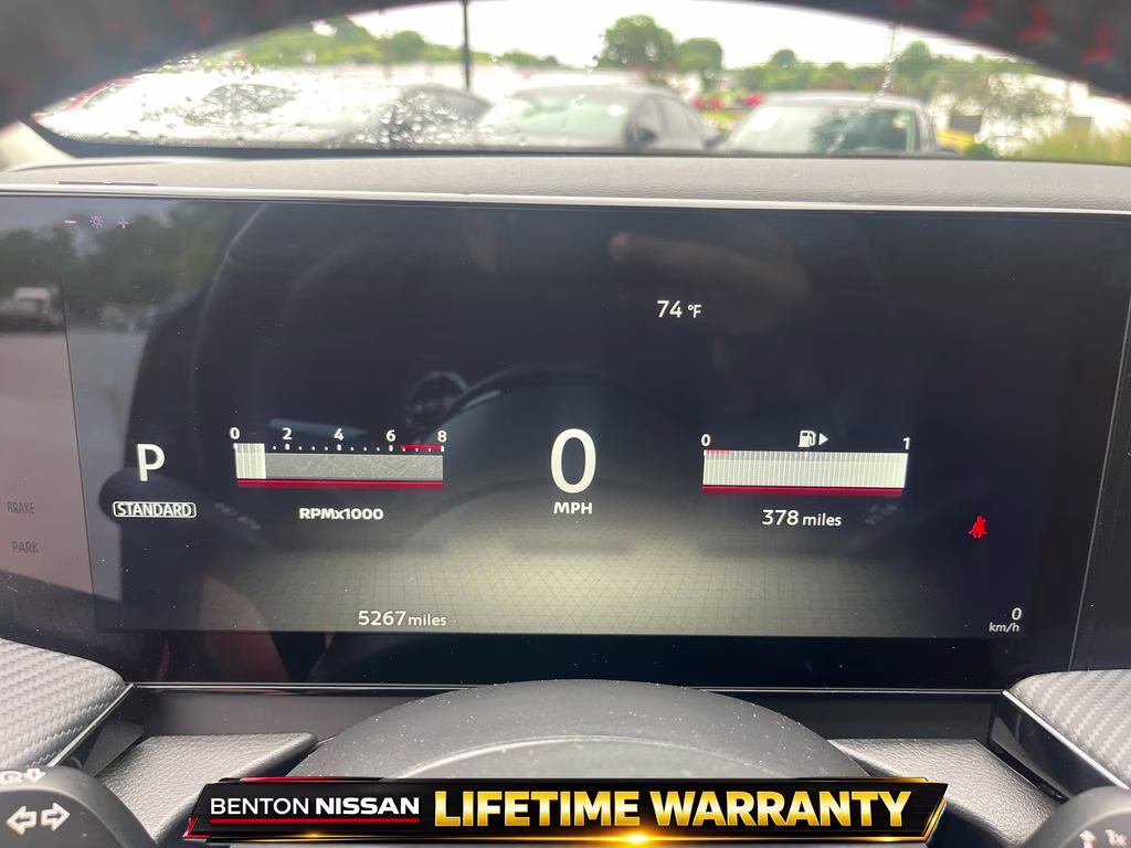 2026 Super Black Nissan Kicks SR FWD SUV
