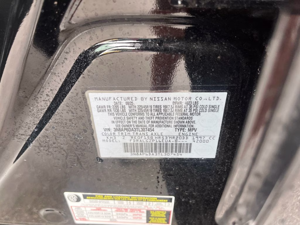 2026 Super Black Nissan Kicks SR FWD SUV