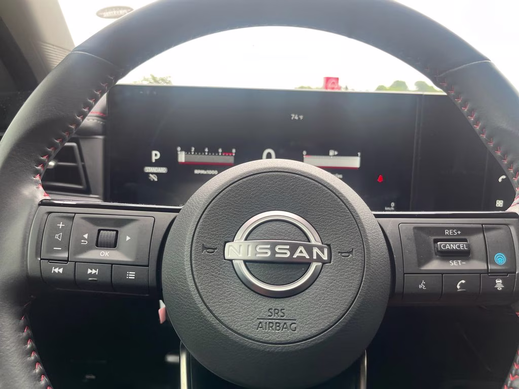 2026 Super Black Nissan Kicks SR FWD SUV