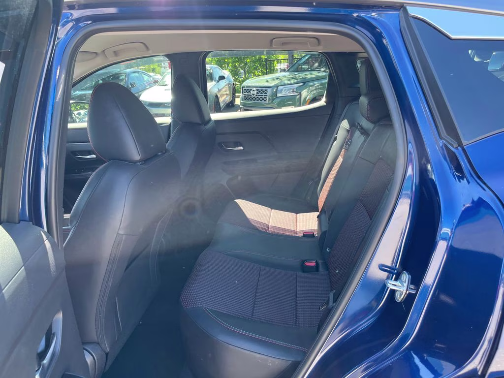 2025 Deep Blue Pearl/Gun Metallic Nissan Kicks SR FWD SUV