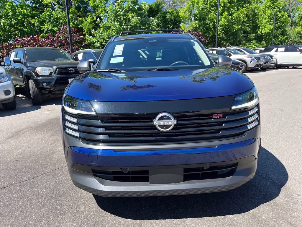 2025 Deep Blue Pearl/Gun Metallic Nissan Kicks SR FWD SUV