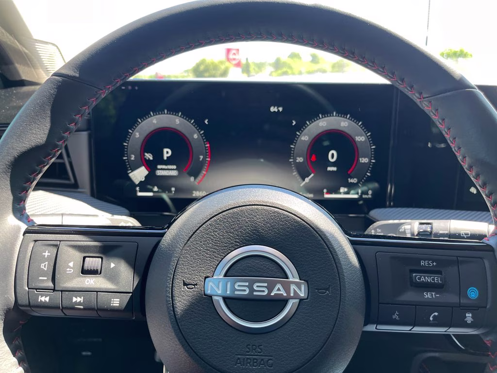 2025 Deep Blue Pearl/Gun Metallic Nissan Kicks SR FWD SUV