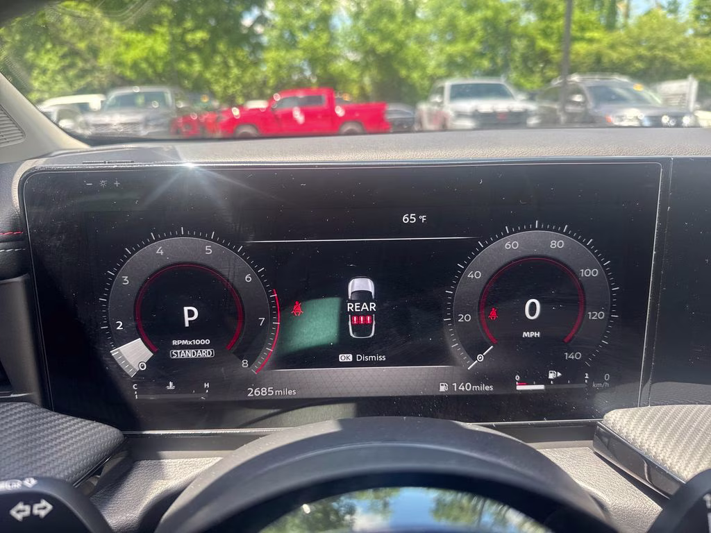 2025 Super Black Nissan Kicks SR FWD SUV