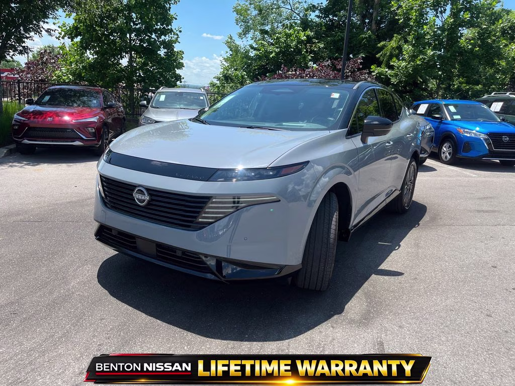 2025 Boulder Gray Pearl/Super Black Nissan Murano Platinum AWD SUV