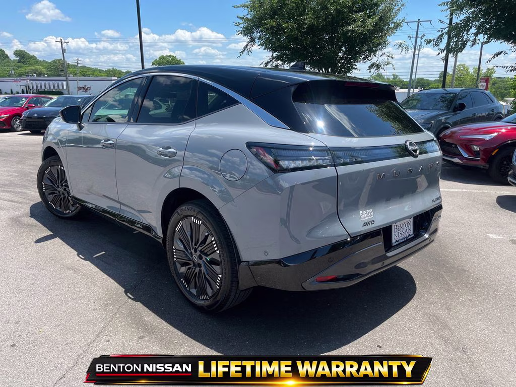 2025 Boulder Gray Pearl/Super Black Nissan Murano Platinum AWD SUV