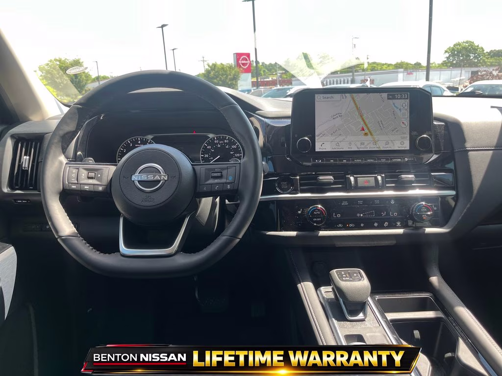 2025 Gun Metallic Nissan Pathfinder SL 4X4 SUV